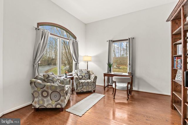 8701 SINCLAIR MILL RD, Manassas, VA 20112