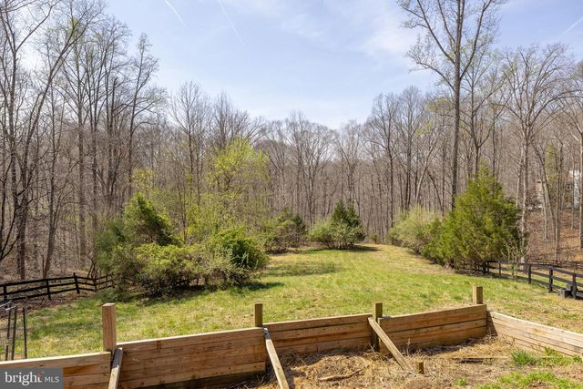 8701 SINCLAIR MILL RD, Manassas, VA 20112