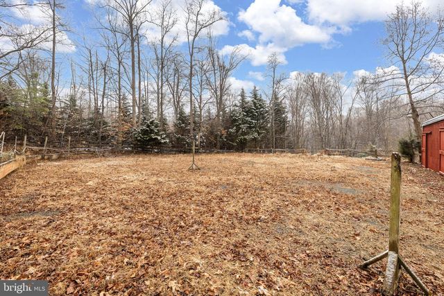8701 SINCLAIR MILL RD, Manassas, VA 20112