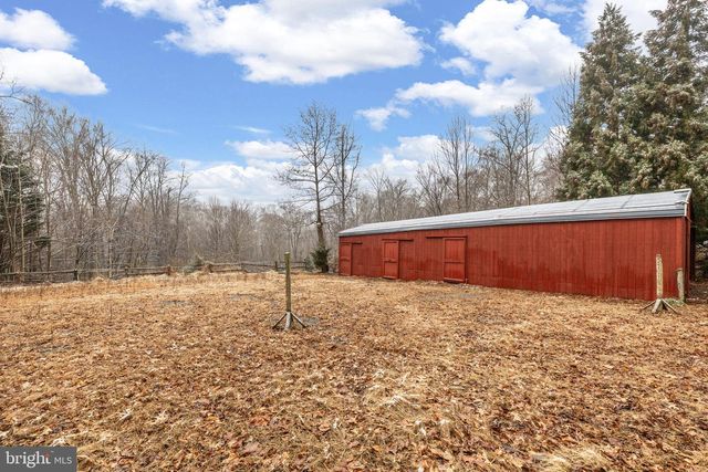 8701 SINCLAIR MILL RD, Manassas, VA 20112