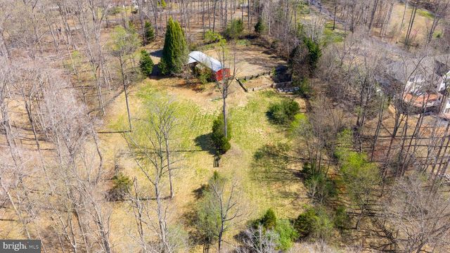 8701 SINCLAIR MILL RD, Manassas, VA 20112