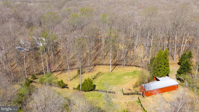 8701 SINCLAIR MILL RD, Manassas, VA 20112