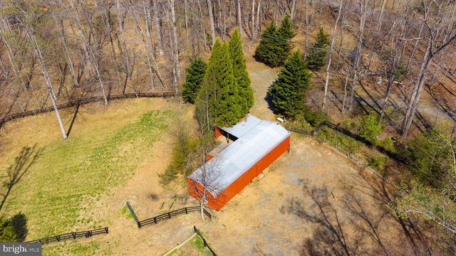8701 SINCLAIR MILL RD, Manassas, VA 20112
