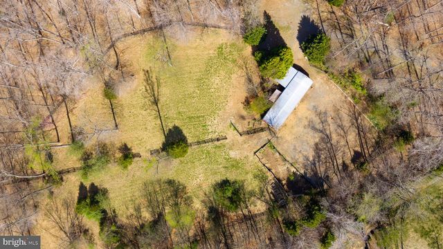 8701 SINCLAIR MILL RD, Manassas, VA 20112