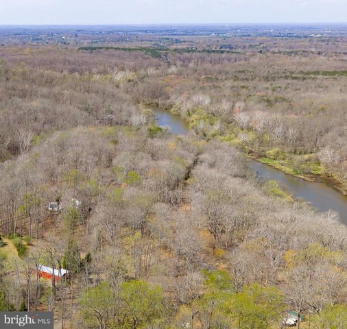 8701 SINCLAIR MILL RD, Manassas, VA 20112