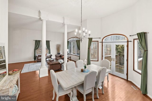 8701 SINCLAIR MILL RD, Manassas, VA 20112