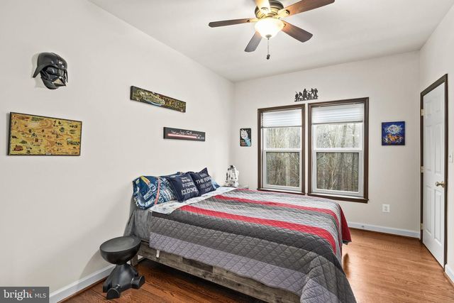 8701 SINCLAIR MILL RD, Manassas, VA 20112