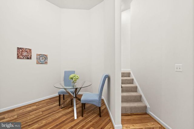 8701 SINCLAIR MILL RD, Manassas, VA 20112