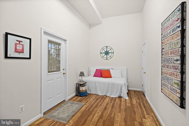 8701 SINCLAIR MILL RD, Manassas, VA 20112