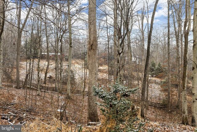 8701 SINCLAIR MILL RD, Manassas, VA 20112