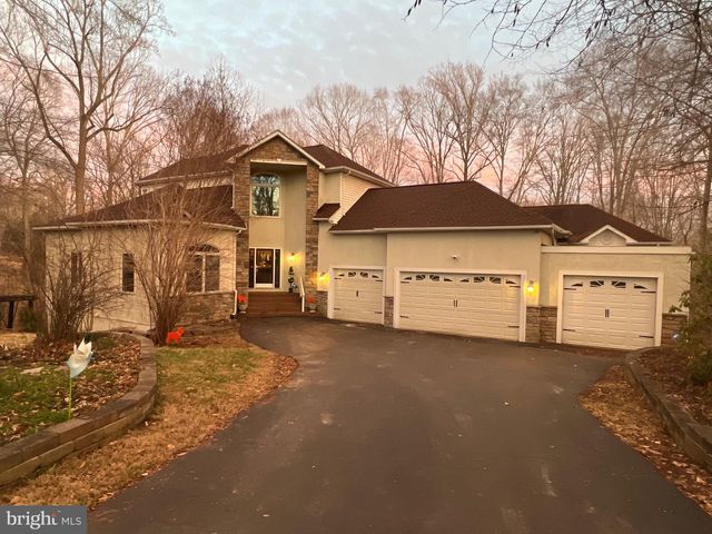 8701 SINCLAIR MILL RD, Manassas, VA 20112