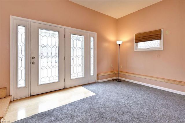 105 Carraway TER, Yorktown, VA 23692