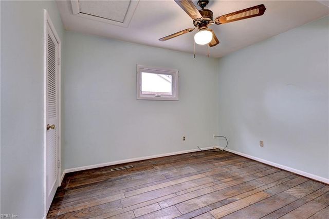 105 Carraway TER, Yorktown, VA 23692