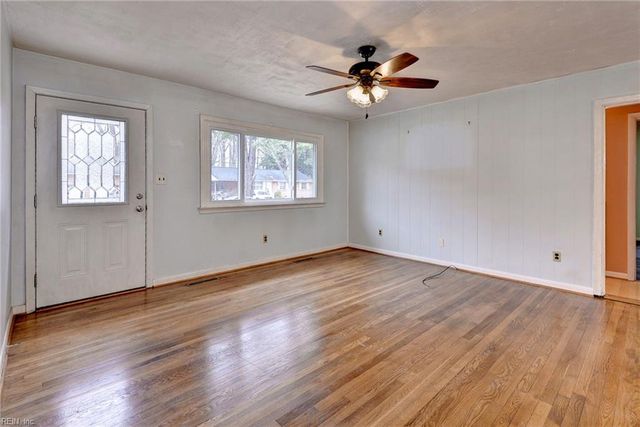 105 Carraway TER, Yorktown, VA 23692