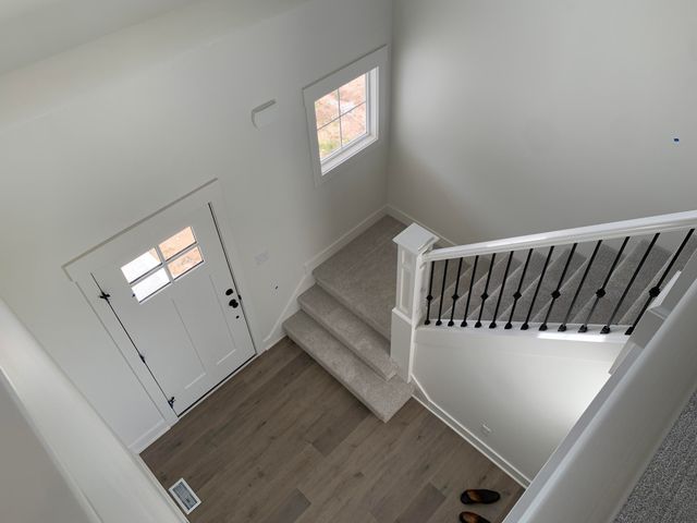 6554 Ravine Point Drive Ne, Plainfield Twp, MI 49341