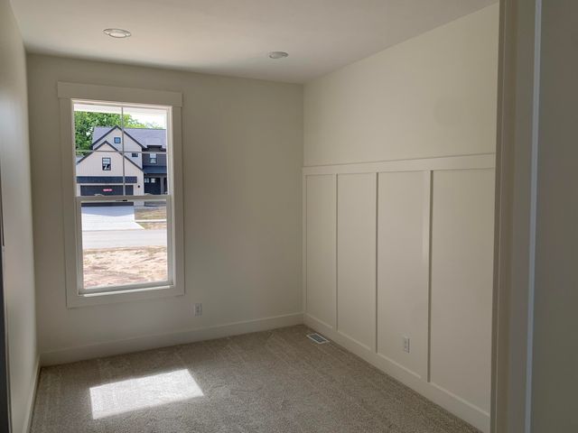 6554 Ravine Point Drive Ne, Plainfield Twp, MI 49341