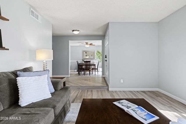 4948 E CORRINE Drive, Scottsdale, AZ 85254