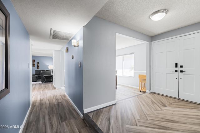 4948 E CORRINE Drive, Scottsdale, AZ 85254