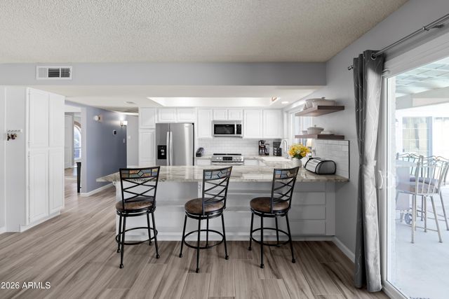 4948 E CORRINE Drive, Scottsdale, AZ 85254