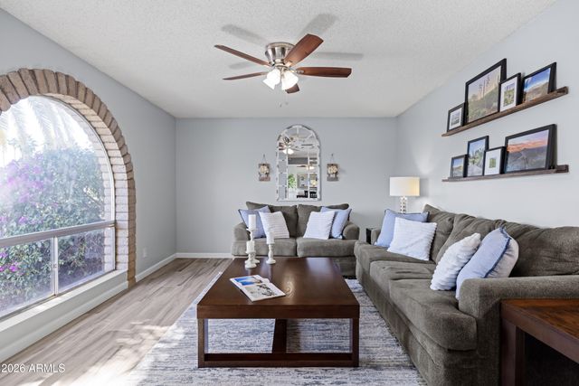 4948 E CORRINE Drive, Scottsdale, AZ 85254