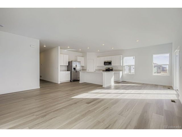 4272 Lucas Dr, Johnstown, CO 80534