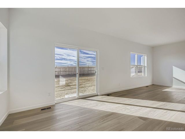 4272 Lucas Dr, Johnstown, CO 80534