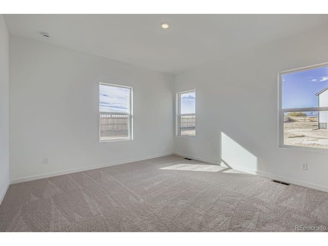 4272 Lucas Dr, Johnstown, CO 80534