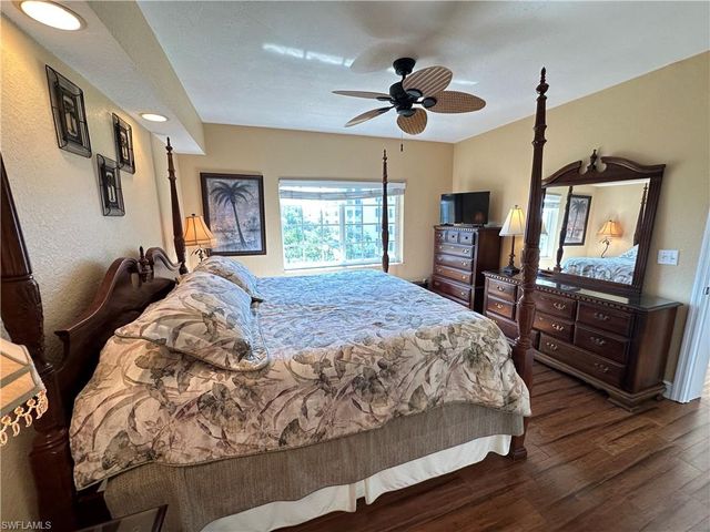 22748 Island Pines WAY 302, Fort Myers Beach, FL 33931