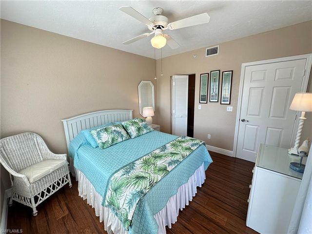 22748 Island Pines WAY 302, Fort Myers Beach, FL 33931