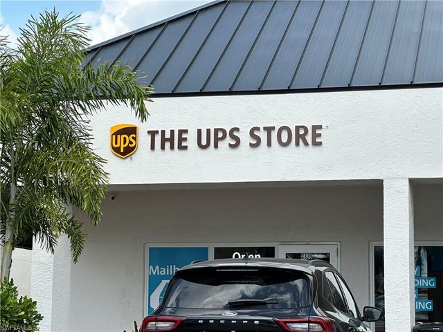 22748 Island Pines WAY 302, Fort Myers Beach, FL 33931