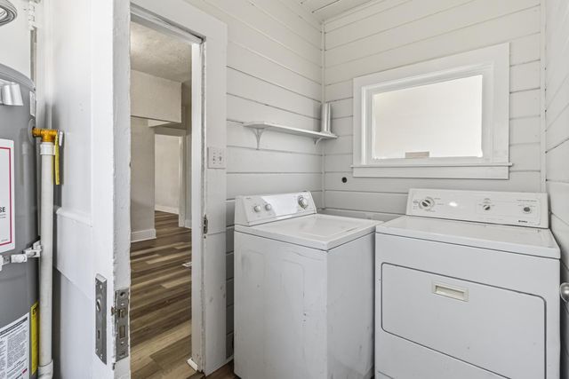 828 8th St, Marysville, CA 95901