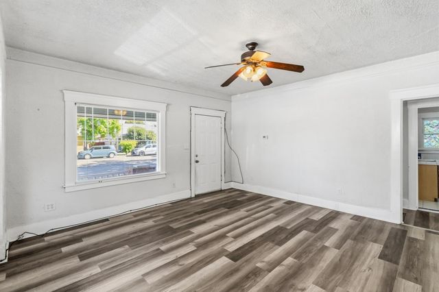 828 8th St, Marysville, CA 95901