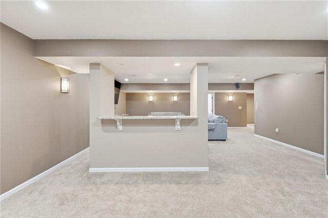 497 S 137th Place, Bonner Springs, KS 66012