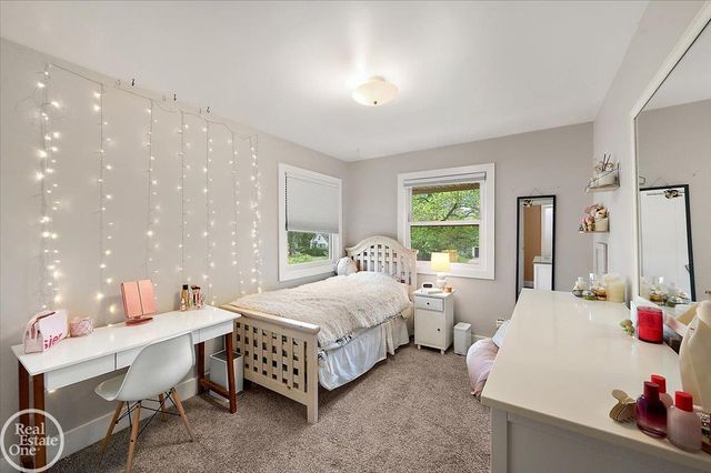 88 Aspinwall Drive, Troy, MI 48098