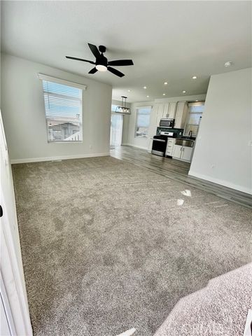 1536 S state Street 98, Hemet, CA 92543