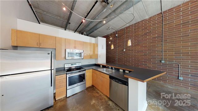 626 N Graham Street 113, Charlotte, NC 28202