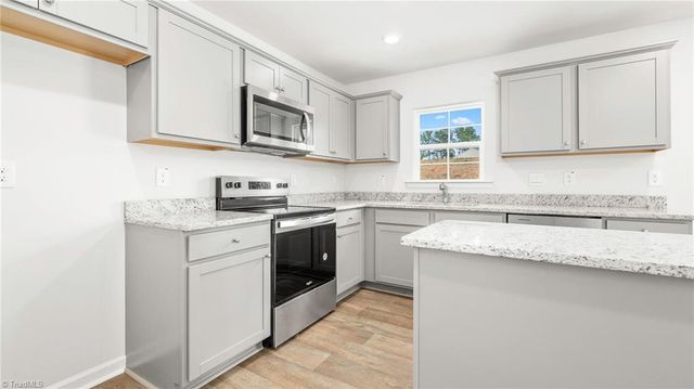 381 Middleton Drive, Lexington, NC 27295