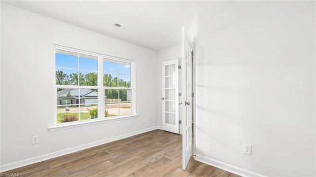 381 Middleton Drive, Lexington, NC 27295
