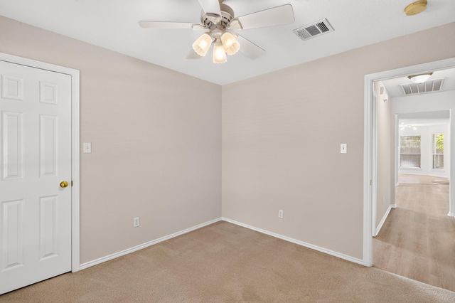 1604 Prickly Pear ST, Lockhart, TX 78644