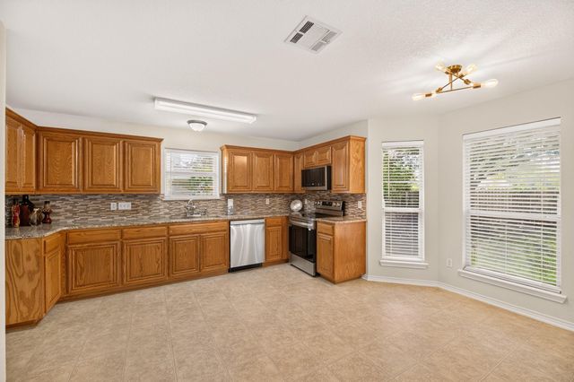 1604 Prickly Pear ST, Lockhart, TX 78644