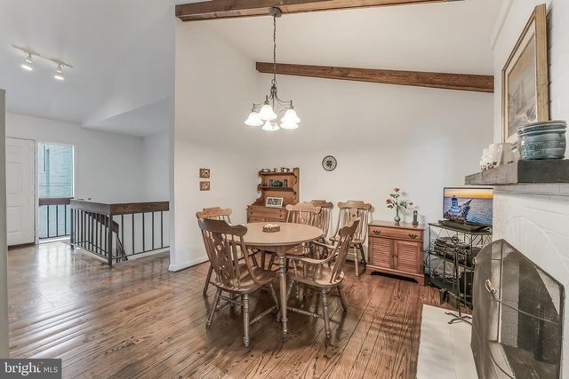 11819 BLUE SPRUCE RD, Reston, VA 20191