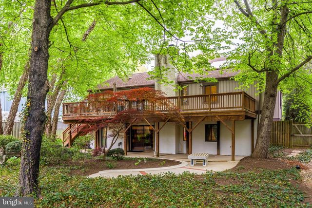 11819 BLUE SPRUCE RD, Reston, VA 20191