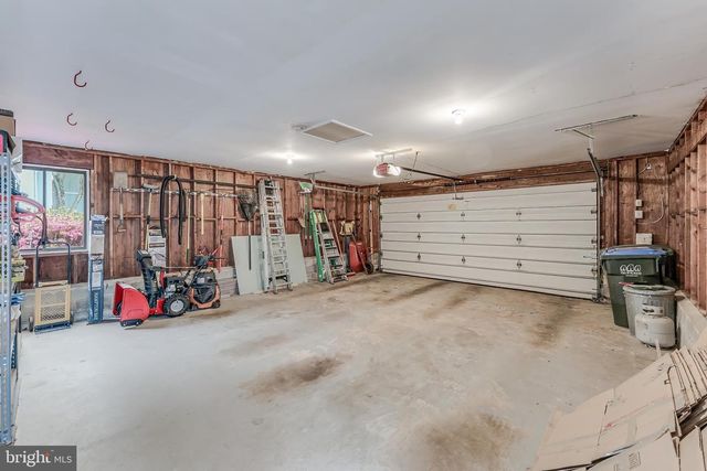 11819 BLUE SPRUCE RD, Reston, VA 20191