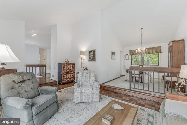 11819 BLUE SPRUCE RD, Reston, VA 20191