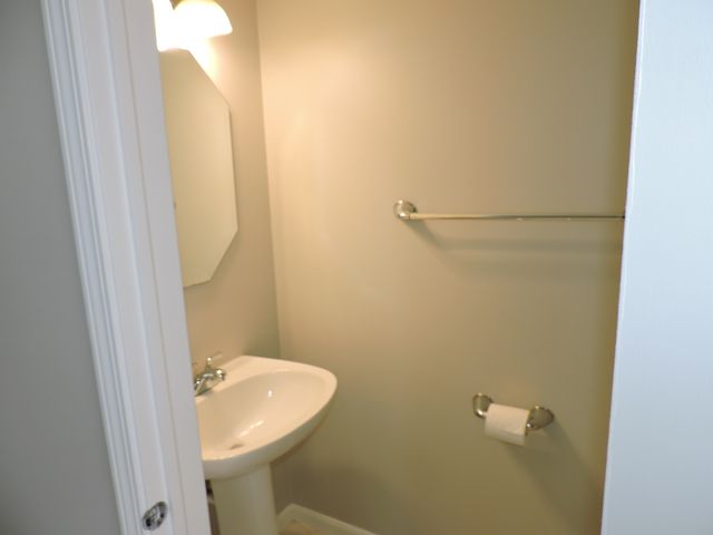 343 Gregory Street, Aurora, IL 60504