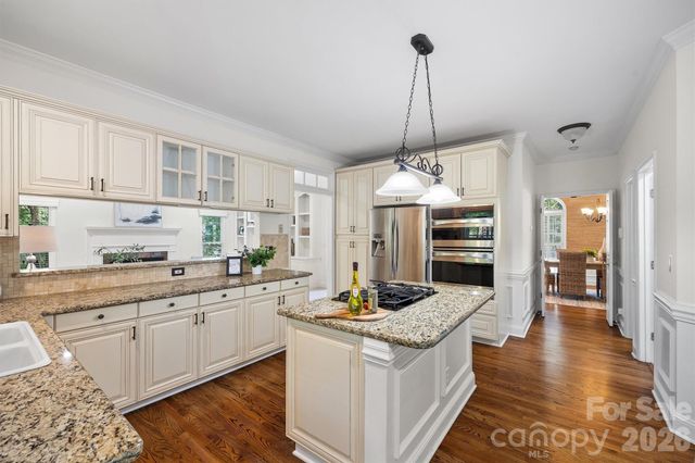 5612 Rocky Trail Court, Charlotte, NC 28270