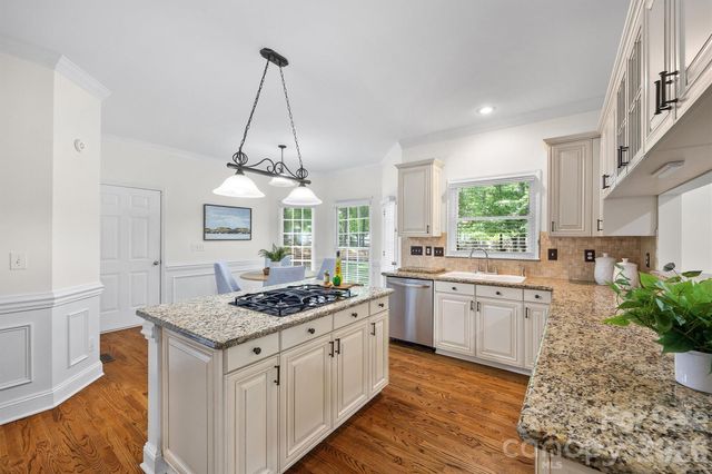 5612 Rocky Trail Court, Charlotte, NC 28270