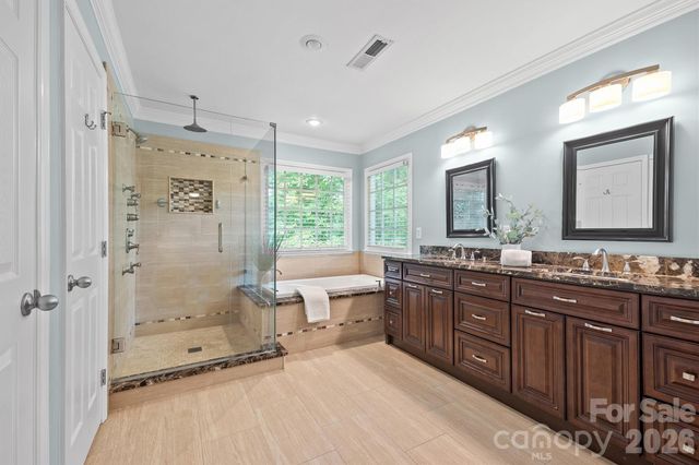 5612 Rocky Trail Court, Charlotte, NC 28270