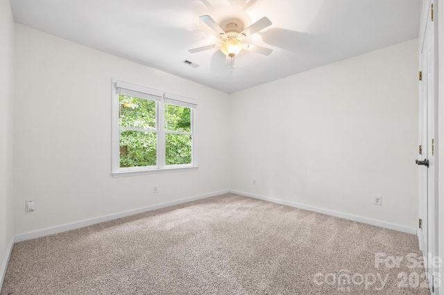 5612 Rocky Trail Court, Charlotte, NC 28270