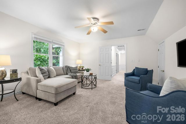 5612 Rocky Trail Court, Charlotte, NC 28270